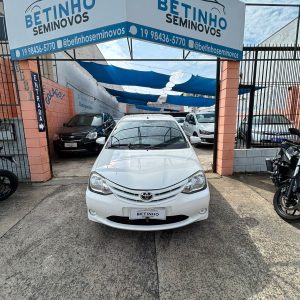 Toyata Hatch Etios 1.5