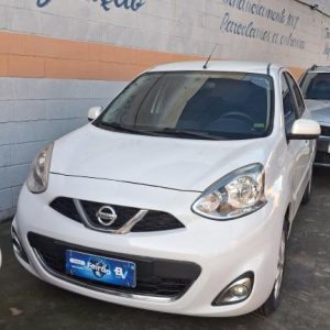 Nissan march